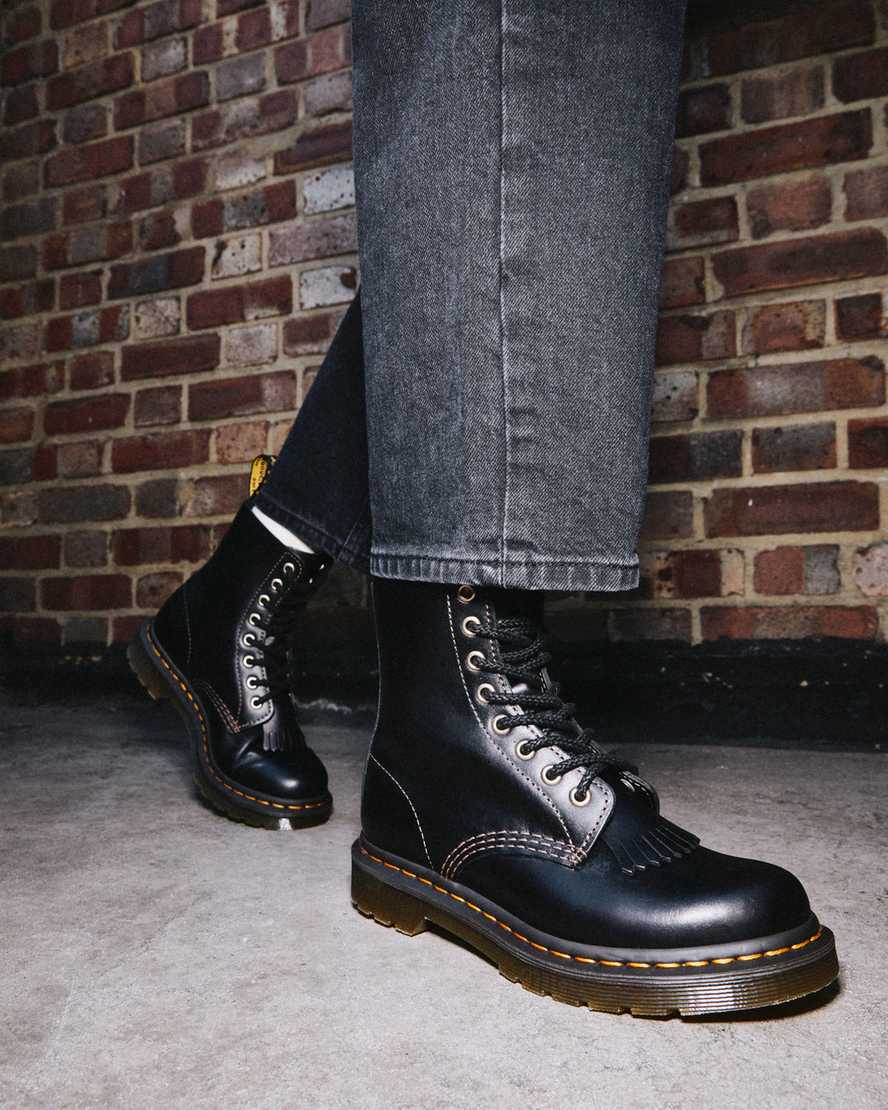 Černé dámské ležérní boty dr. martens 1460 pascal abruzzo