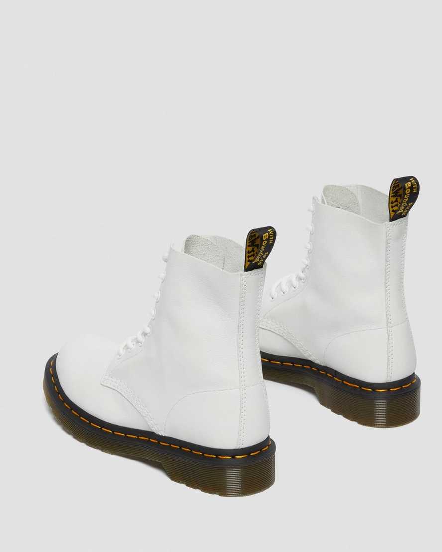 dámské boty dr. martens 1460 pascal virginia v bílém provedení