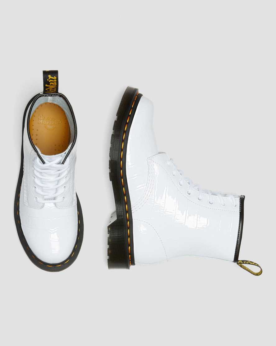 bílé dámské ležérní boty dr. martens 1460 patent croc emboss