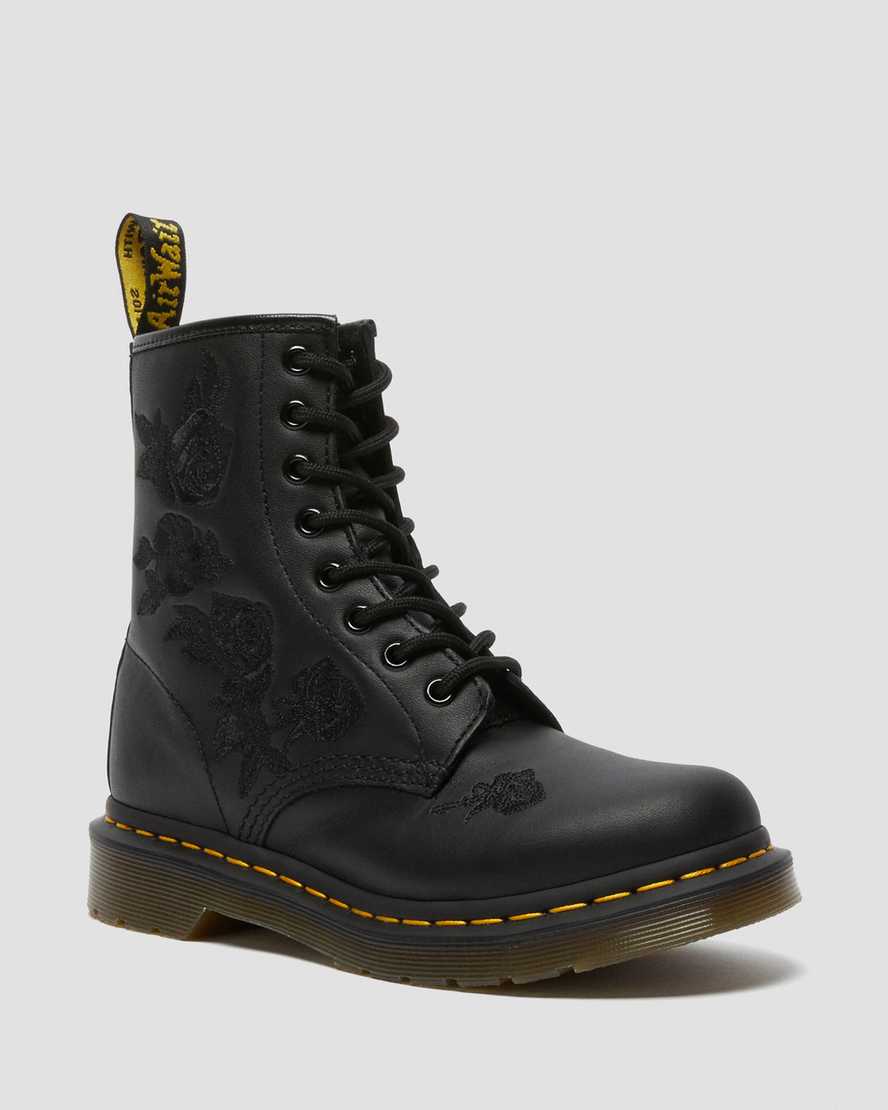 Černé dámské ležérní boty dr. martens 1460 vonda mono floral s motivem mono květin
