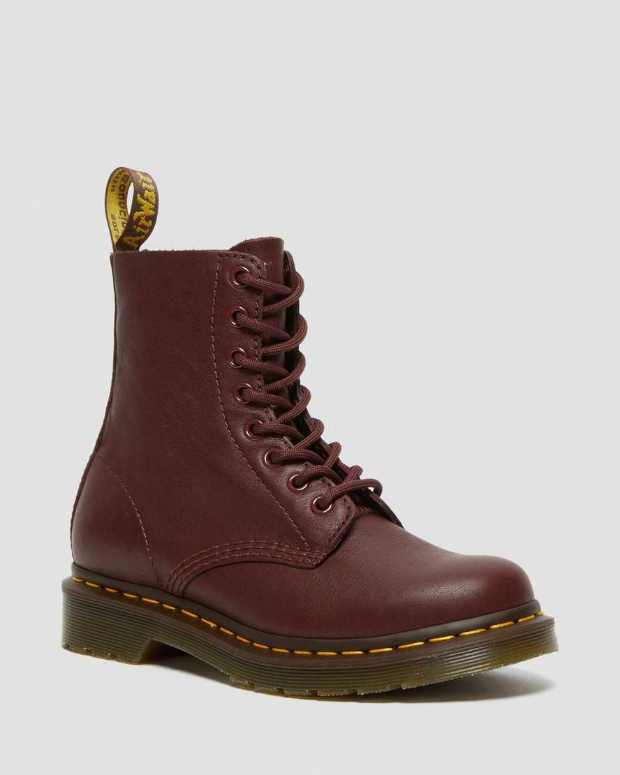 dámské volnočasové boty dr. martens 1460 pascal virginia v červené barvě