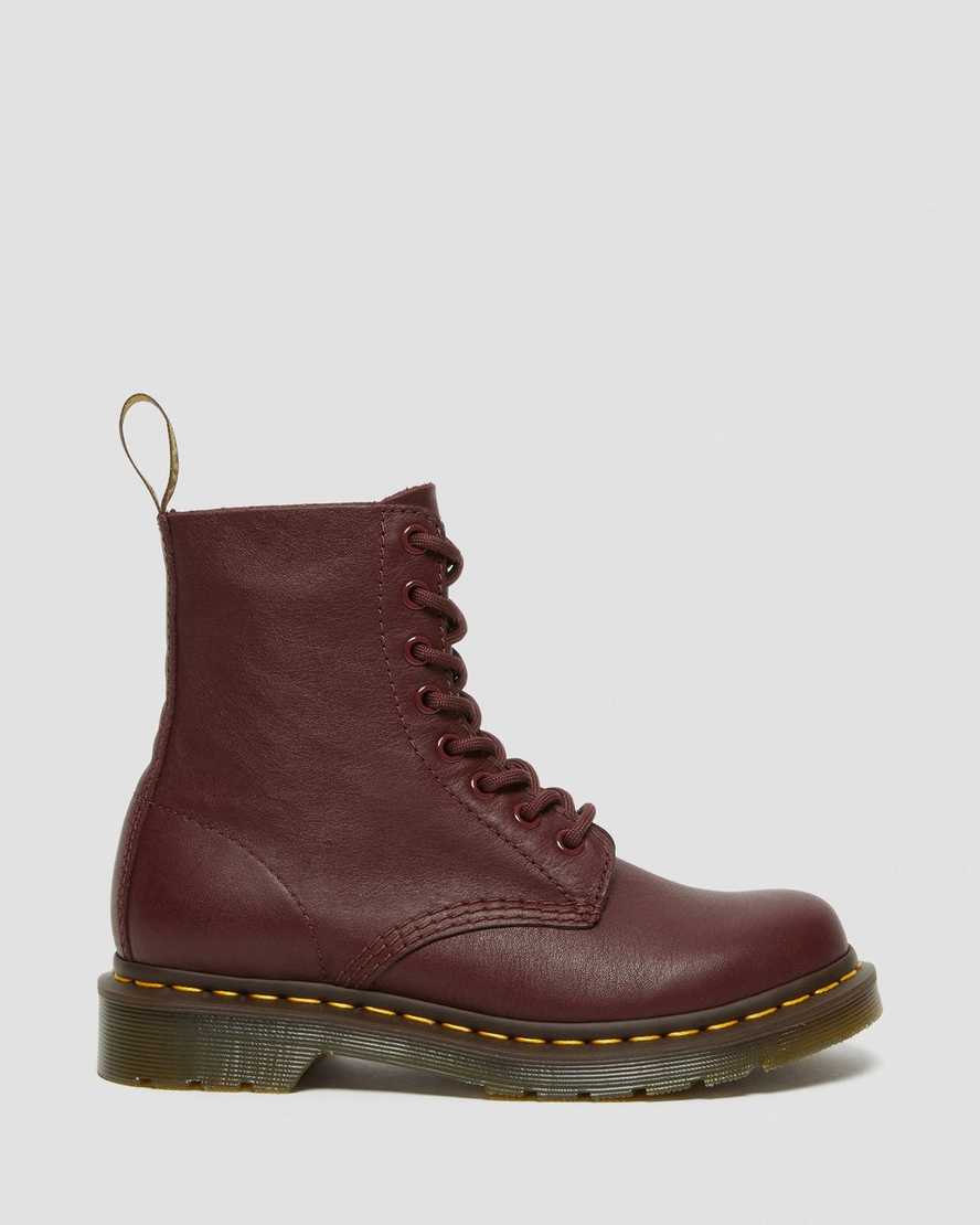 dámské volnočasové boty dr. martens 1460 pascal virginia v červené barvě
