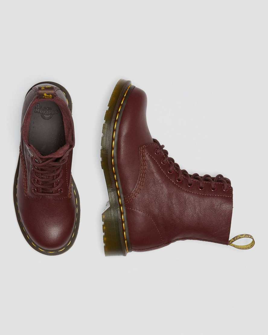 dámské volnočasové boty dr. martens 1460 pascal virginia v červené barvě
