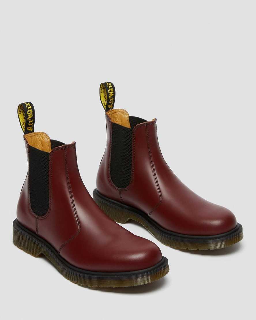 Červené dámské chelsea boty dr. martens 2976 smooth