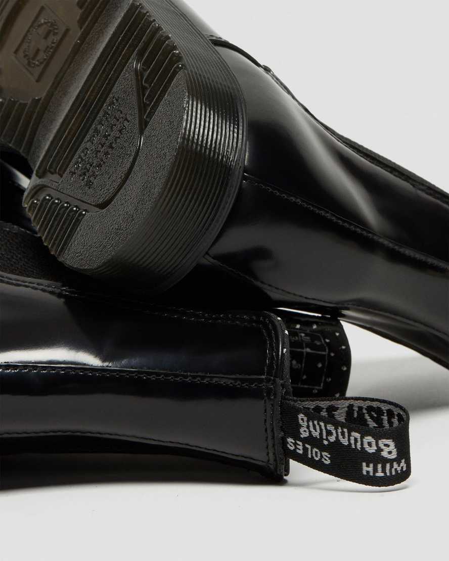 Černé dámské chelsea boty dr. martens flora smooth
