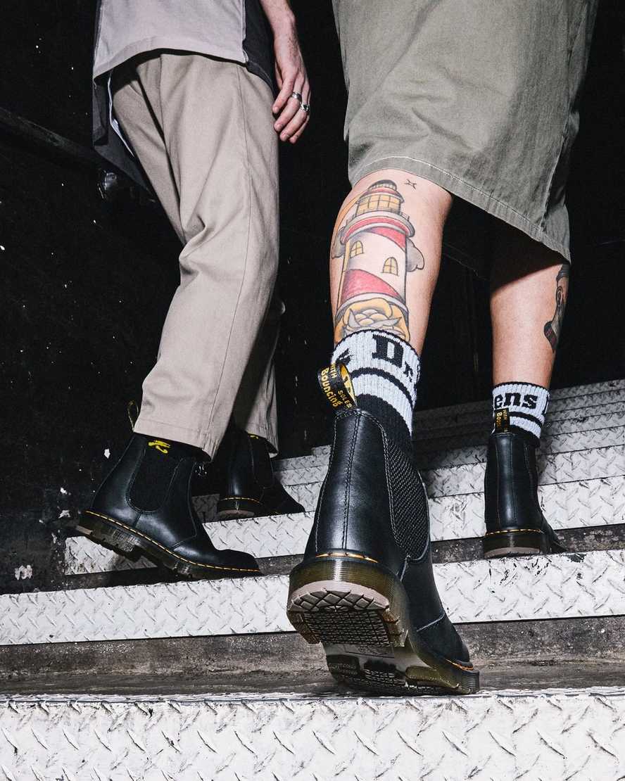 Černé dámské boty dr. martens 2976 protiskluzové chelsea