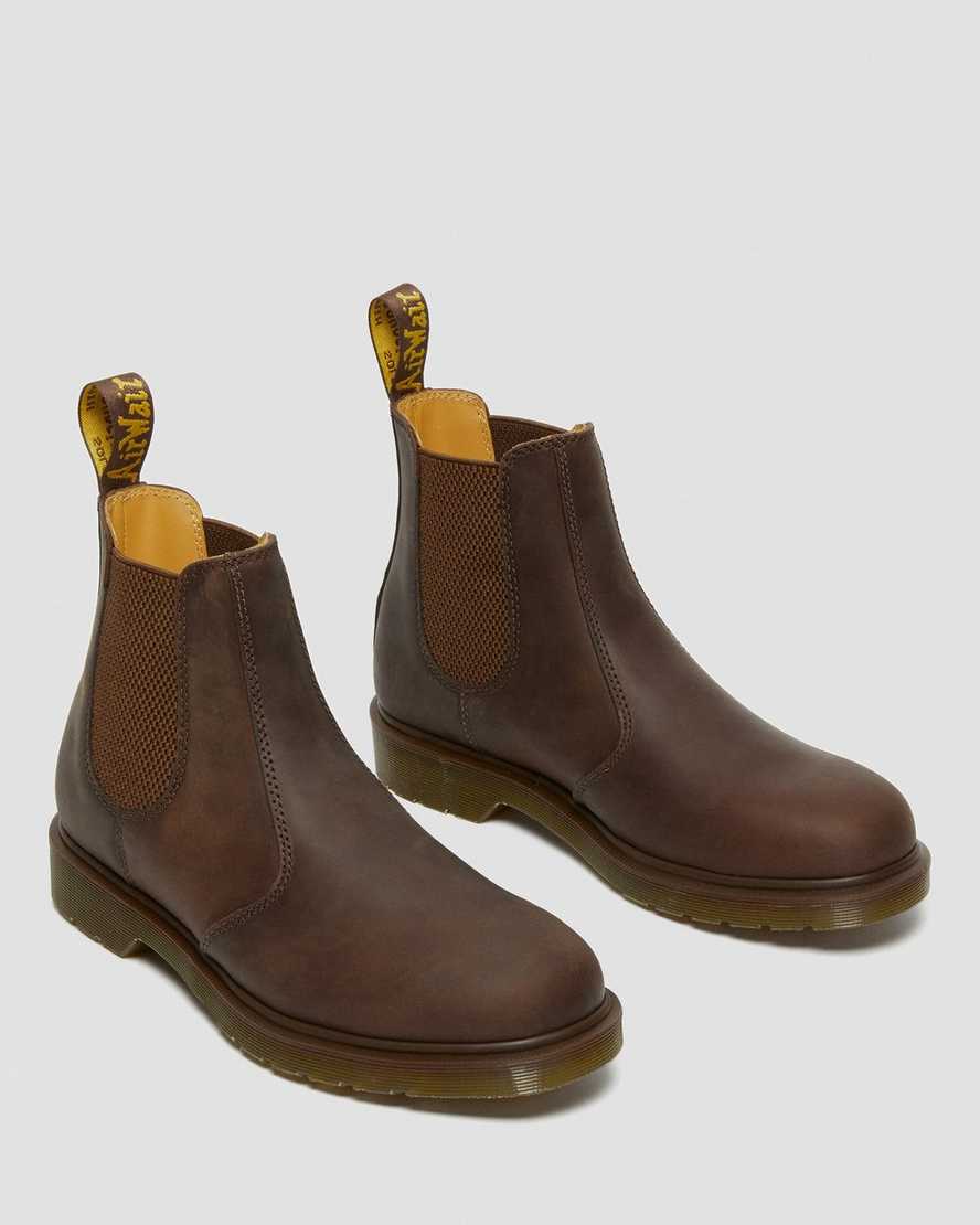 hnědé dámské boty dr. martens 2976 crazy horse chelsea