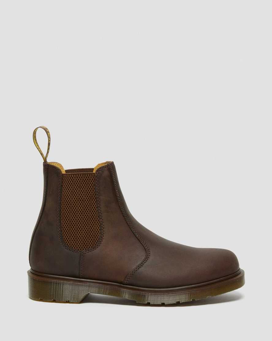 hnědé dámské boty dr. martens 2976 crazy horse chelsea