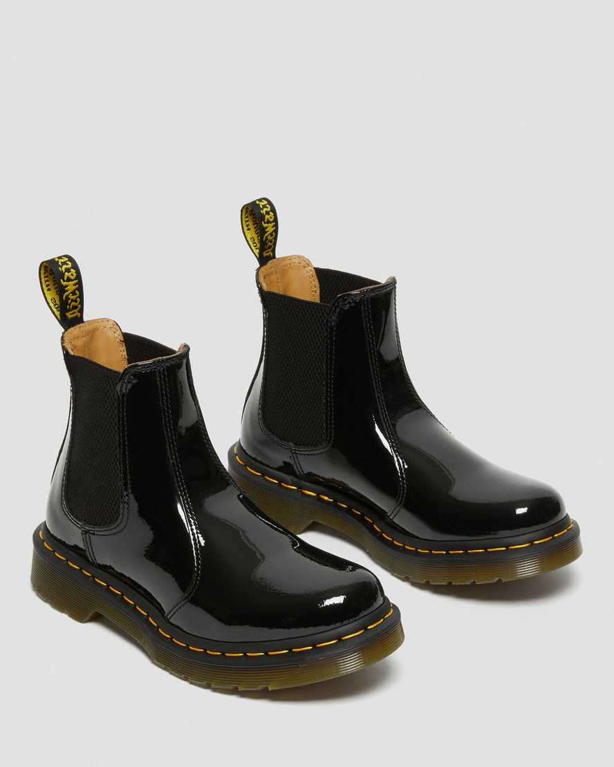 Černé dámské lakované boty dr. martens 2976 chelsea
