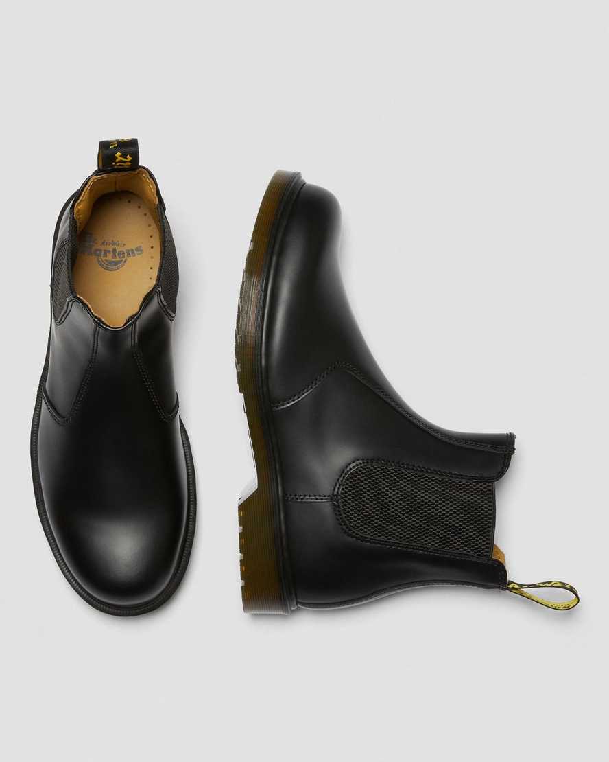 Černé dámské chelsea boty dr. martens 2976 smooth