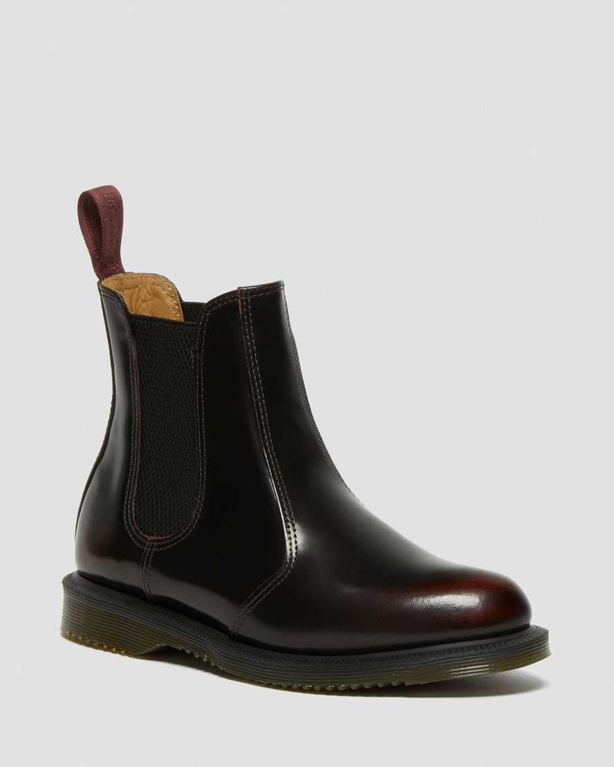 dámské chelsea boty dr. martens flora arcadia v červené barvě