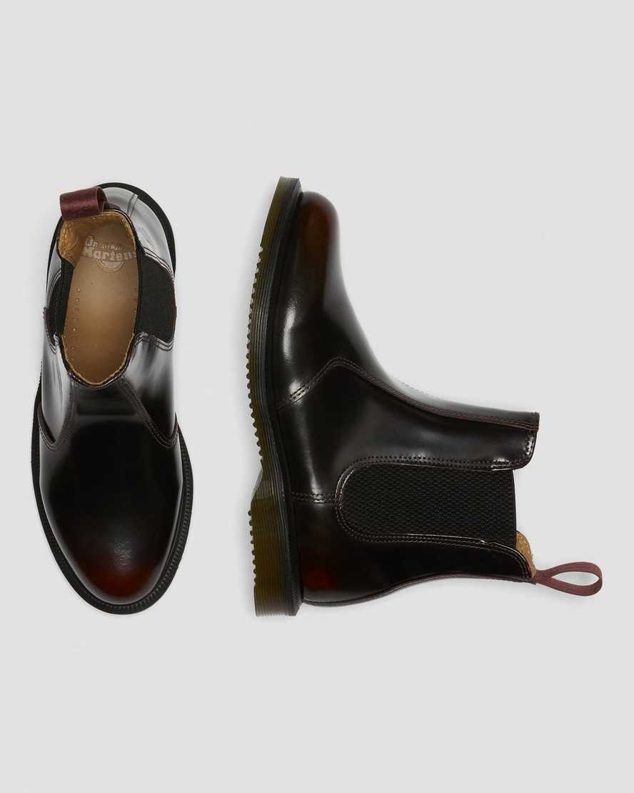 dámské chelsea boty dr. martens flora arcadia v červené barvě