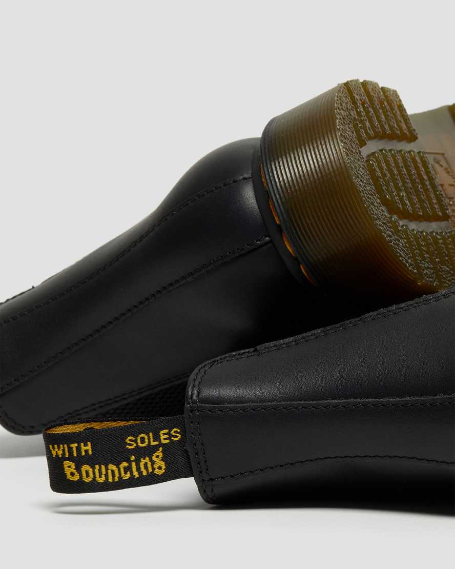 Černé dámské boty dr. martens 2976 nappa chelsea