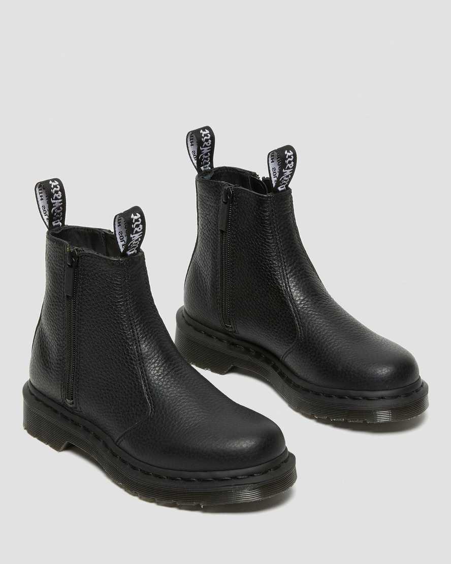 Černé dámské boty dr. martens 2976 na zip chelsea