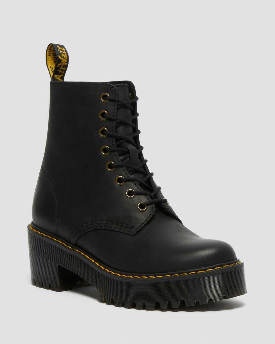 Černé dámské boty na podpatku dr. martens shriver hi wyoming