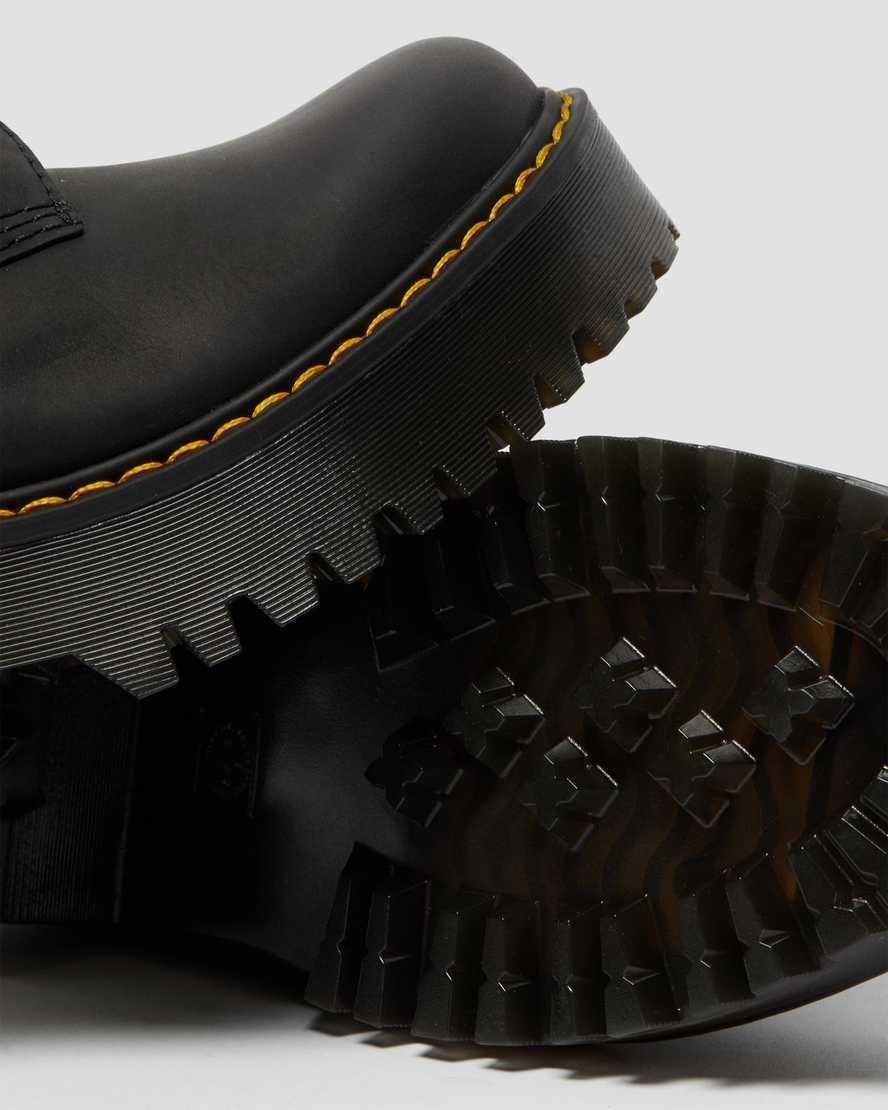 Černé dámské boty na podpatku dr. martens shriver hi wyoming