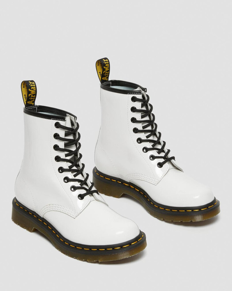 bílé dámské šněrovací boty dr. martens 1460 patent