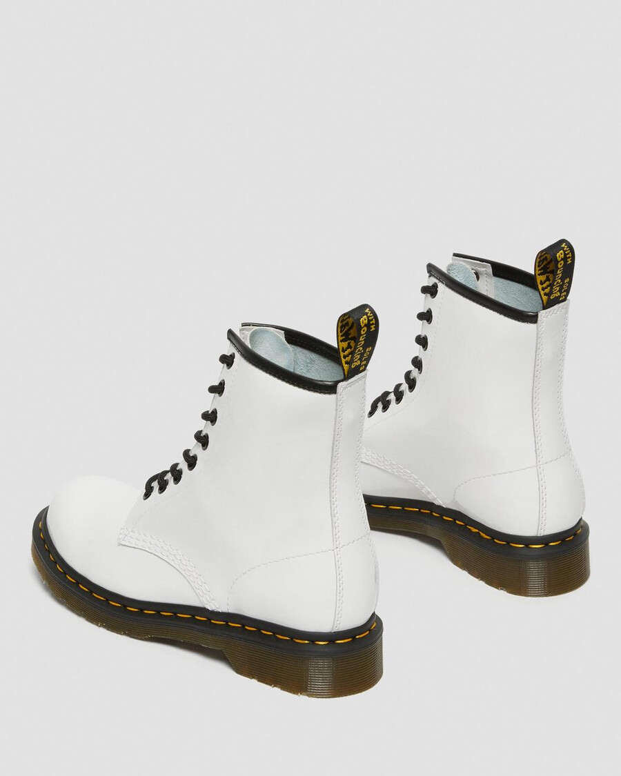 bílé dámské šněrovací boty dr. martens 1460 patent