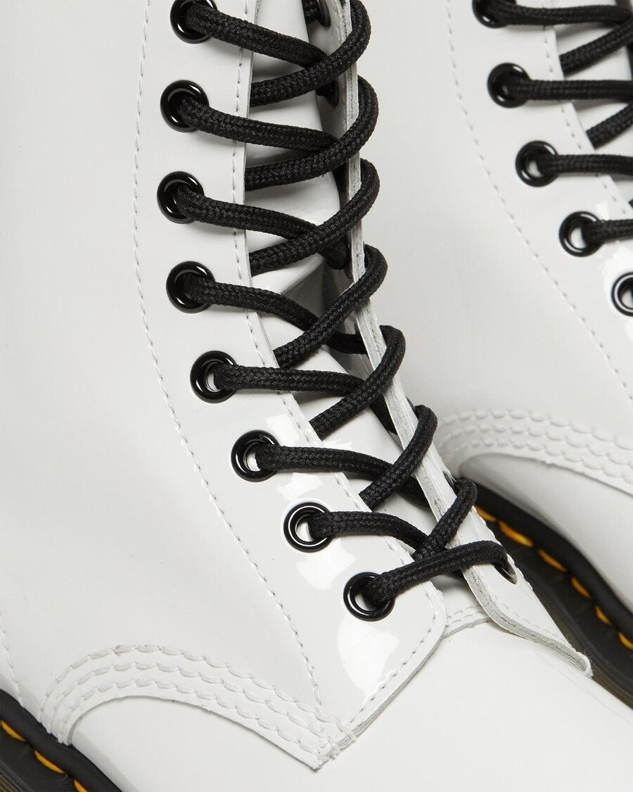 bílé dámské šněrovací boty dr. martens 1460 patent