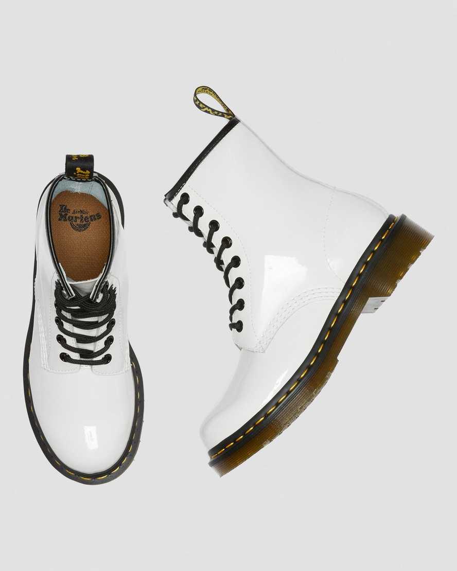 bílé dámské šněrovací boty dr. martens 1460 patent