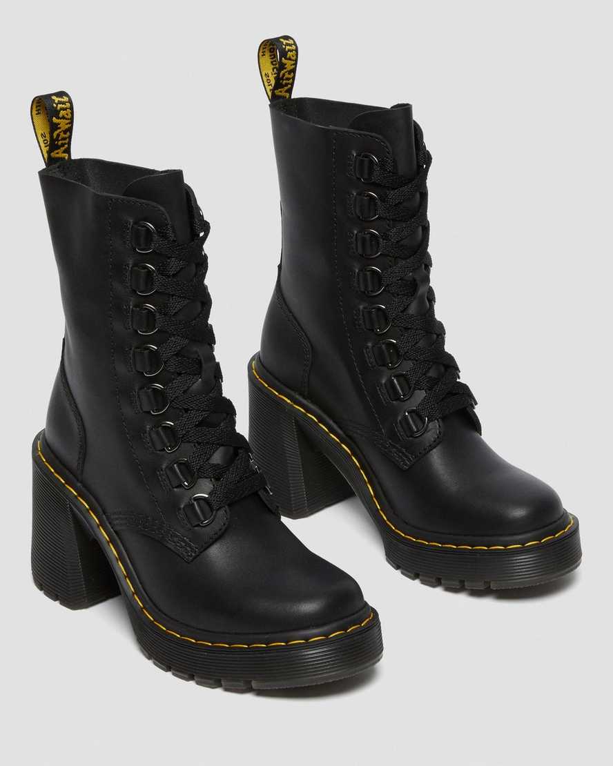Černé dámské šněrovací boty dr. martens chesney na rozšířeném podpatku