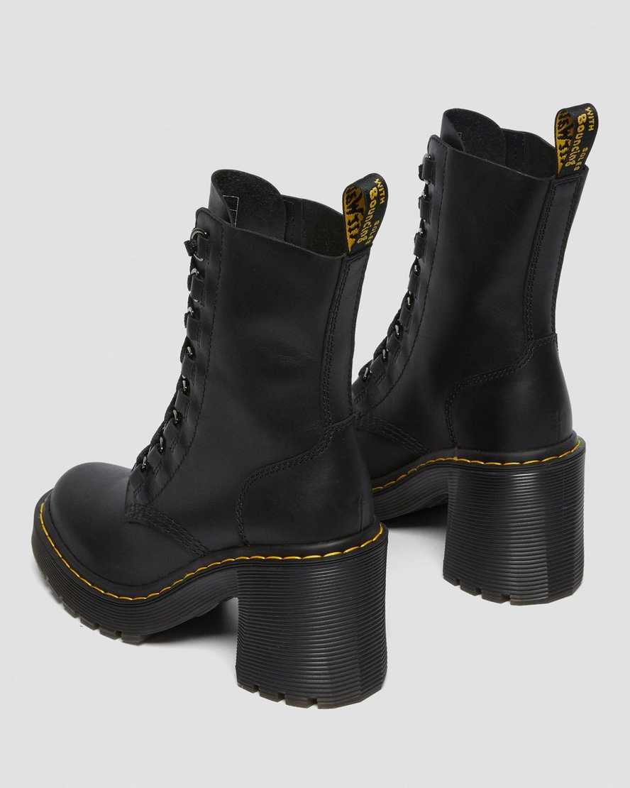 Černé dámské šněrovací boty dr. martens chesney na rozšířeném podpatku