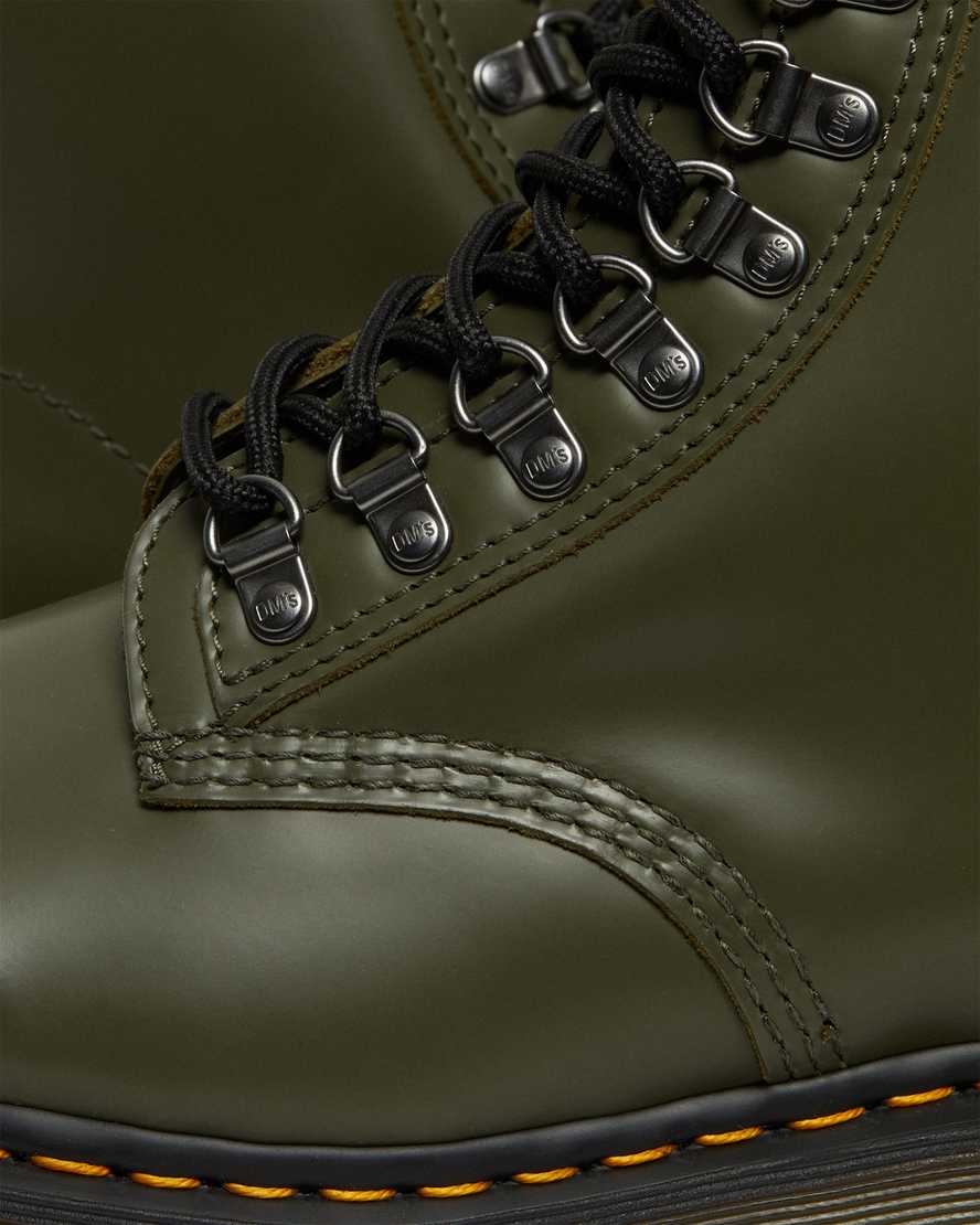 dámské šněrovací boty dr. martens 1460 pascal verso smooth v zelené barvě