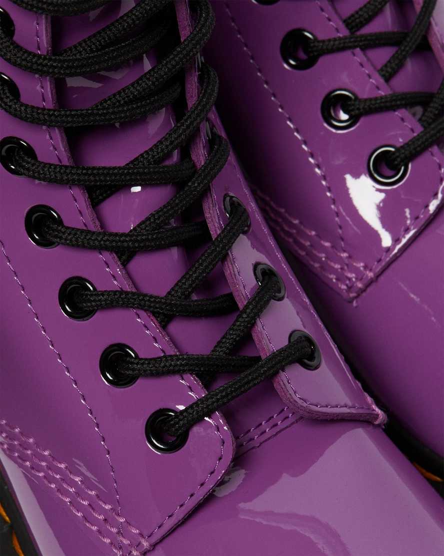 fialové dámské šněrovací boty dr. martens 1460 patent