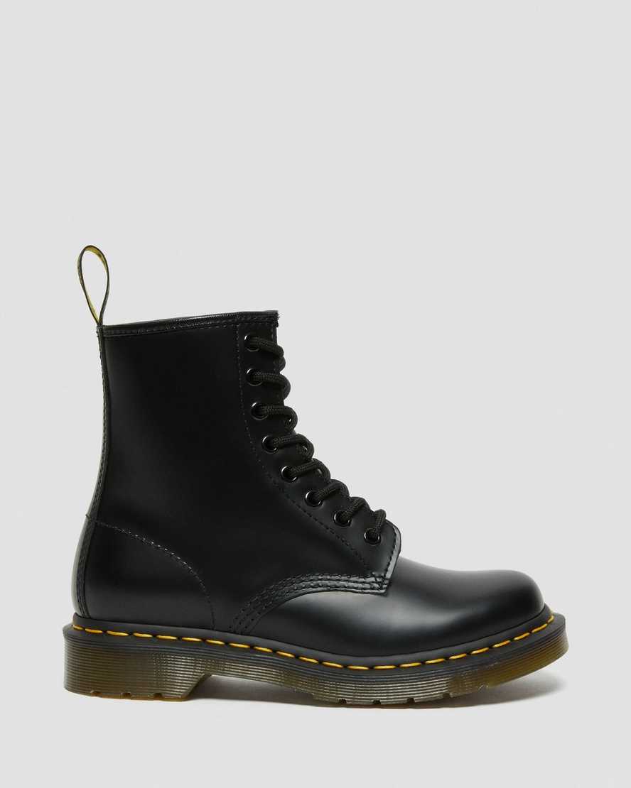 Černé dámské šněrovací boty dr. martens 1460 smooth