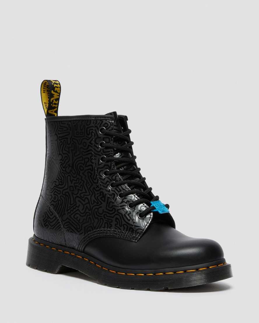 Černé dámské šněrovací boty dr. martens keith haring 1460 smooth