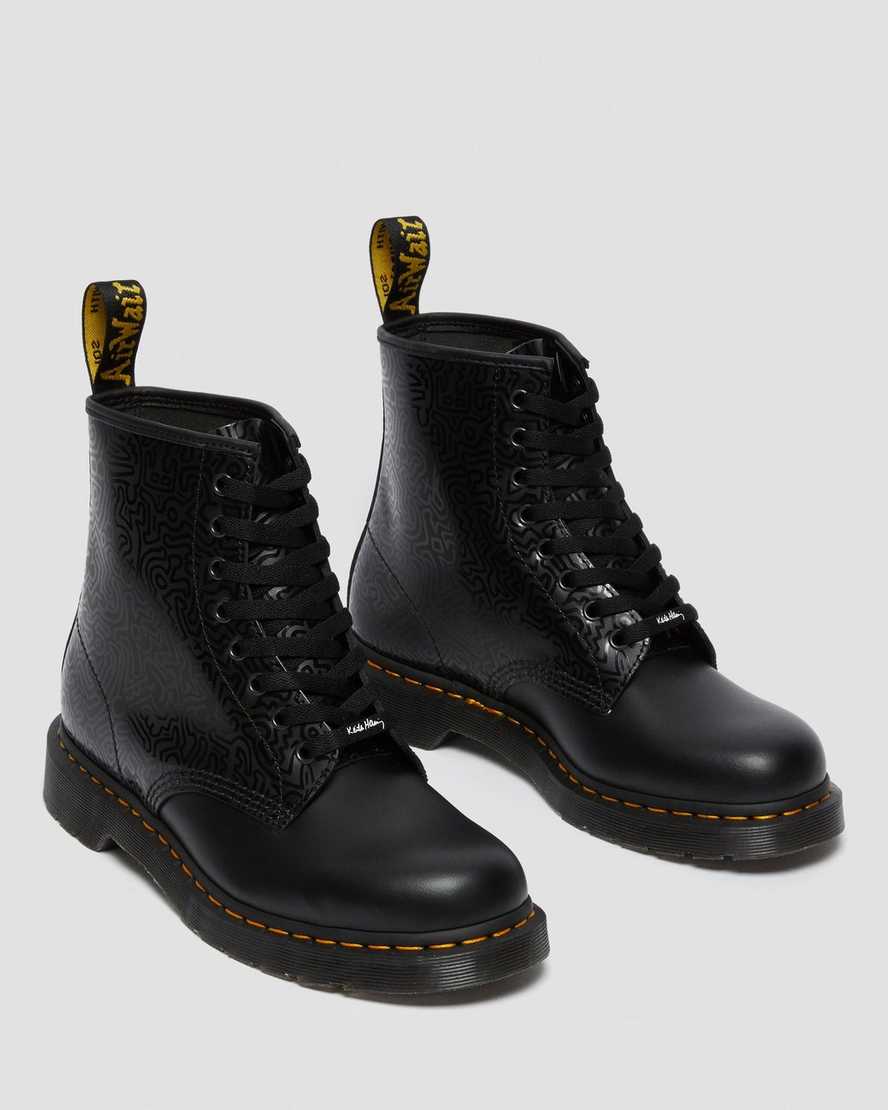 Černé dámské šněrovací boty dr. martens keith haring 1460 smooth