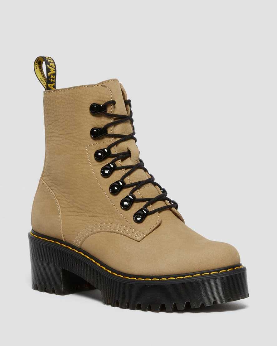 hnědé dámské šněrovací boty dr. martens leona
