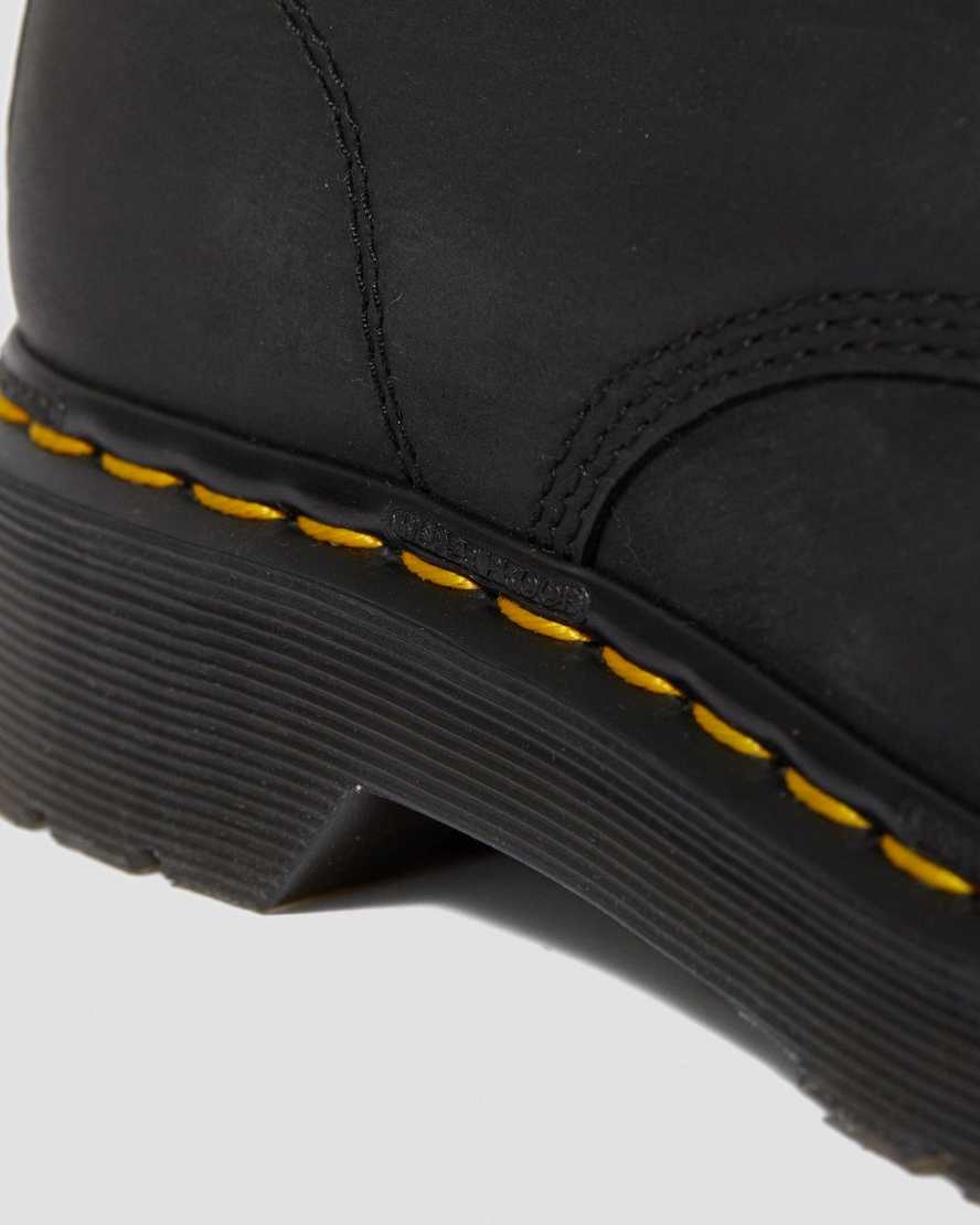 Černé nepromokavé dámské šněrovací boty dr. martens 1460