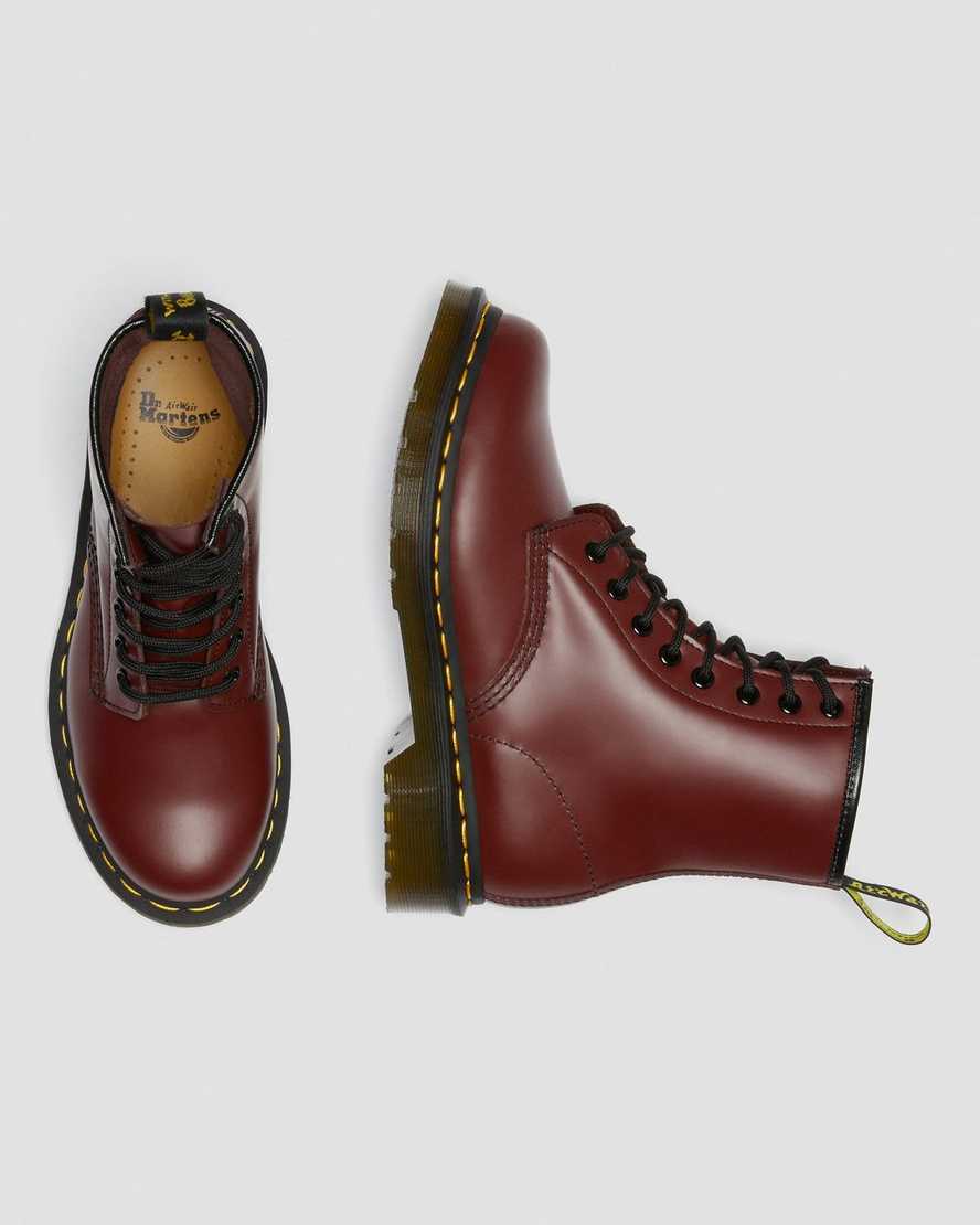 Červené dámské šněrovací boty dr. martens 1460 smooth