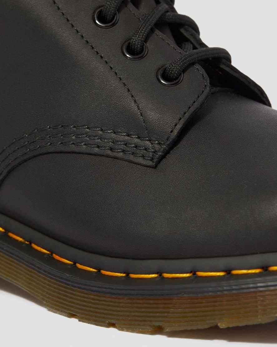 Černé dámské šněrovací boty dr. martens 1460 greasy