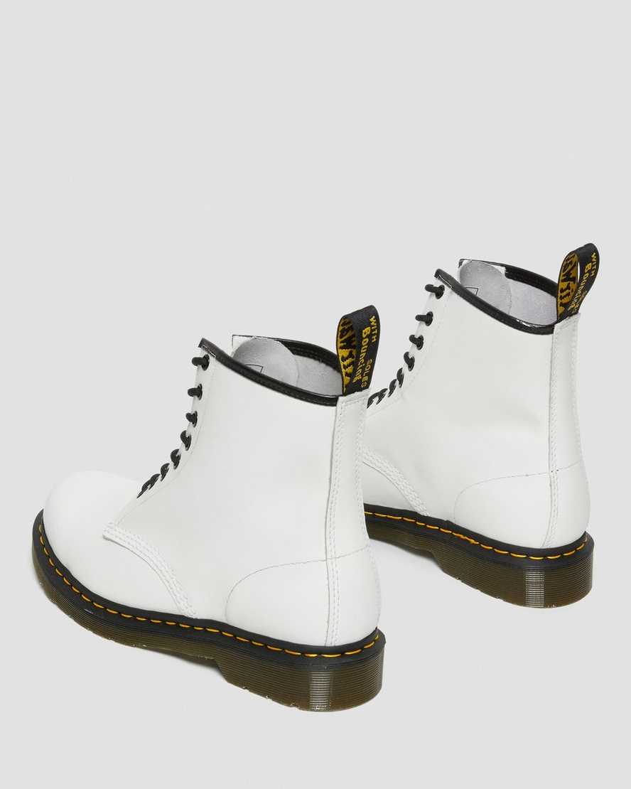 bílé dámské šněrovací boty dr. martens 1460 smooth