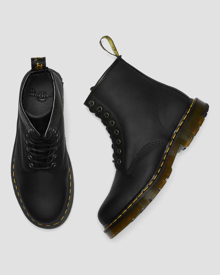 Černé dámské šněrovací boty dr. martens 1460 dms wintergrip