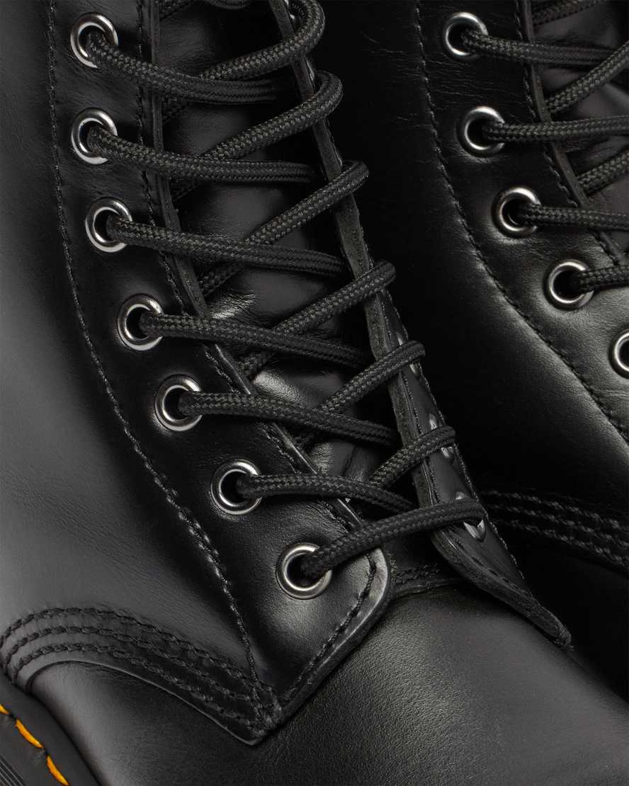 Černé dámské šněrovací boty dr. martens 1460 serena s umělou kožešinou
