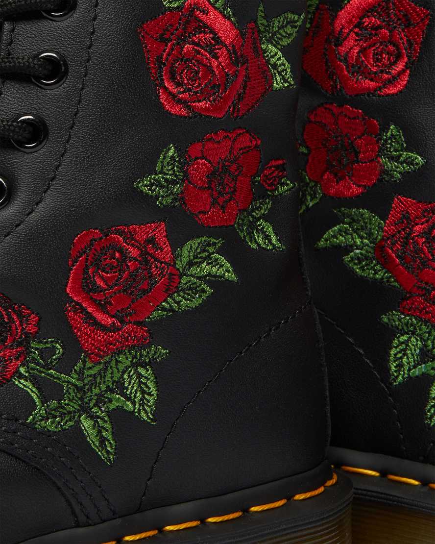 Černé dámské šněrovací boty dr. martens 1460 vonda s květinovým vzorem