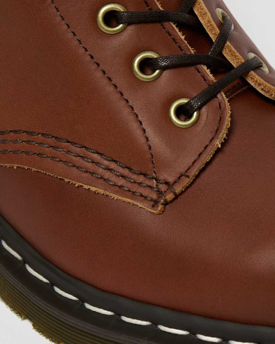 hnědé dámské šněrovací boty dr. martens 1460 veg tan