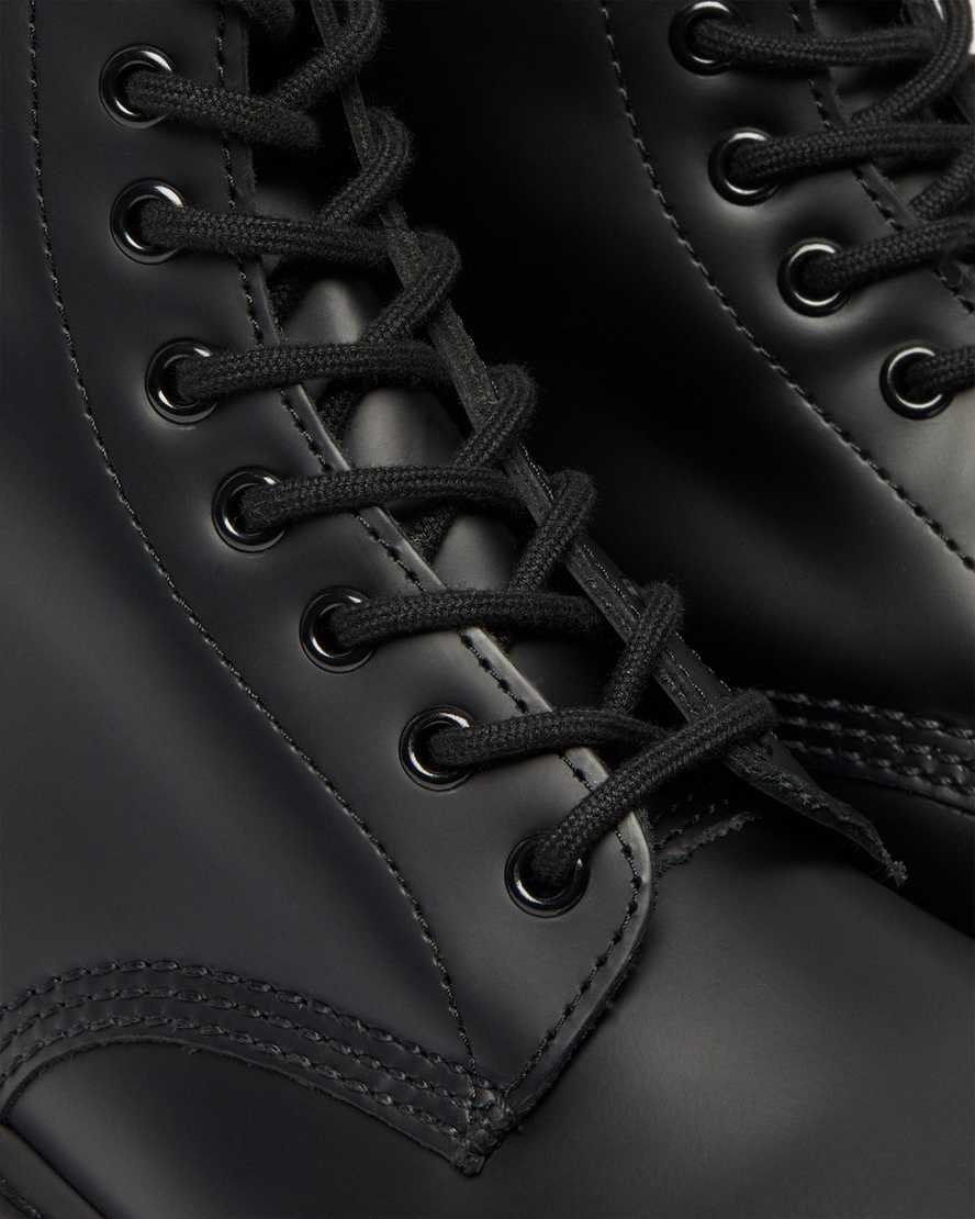 Černé dámské šněrovací boty dr. martens 1460 mono smooth
