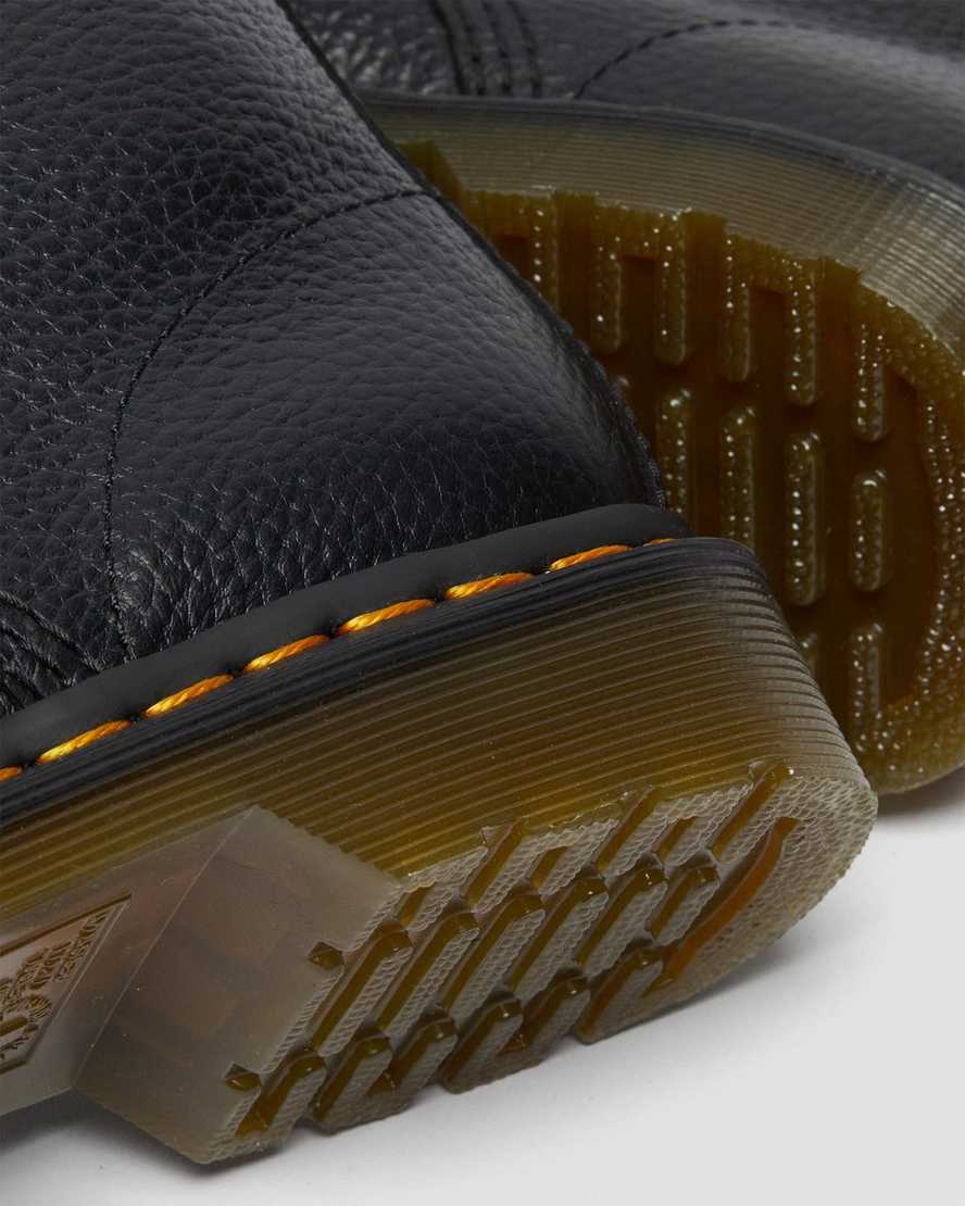 Černé dámské šněrovací boty dr. martens 1460 pascal iridescent hardware