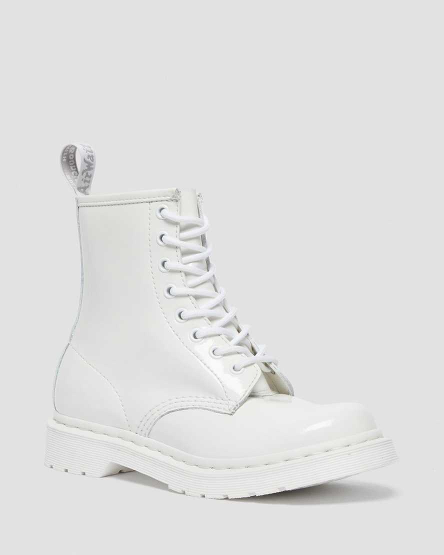 bílé dámské šněrovací boty dr. martens 1460 mono patent