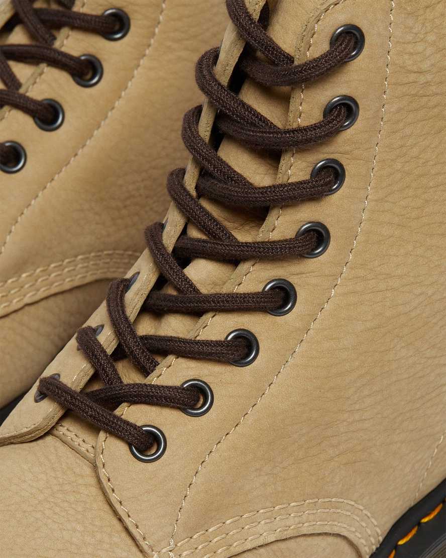 hnědé dámské šněrovací boty dr. martens 1460 pascal