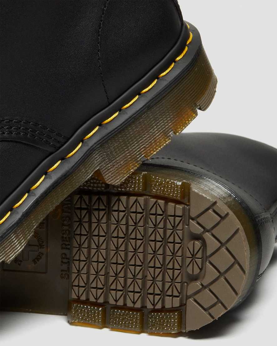 Černé dámské šněrovací boty dr. martens 1460 protiskluzové