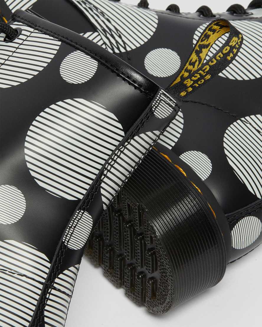 Černé dámské šněrovací boty dr. martens 1460 polka dot smooth