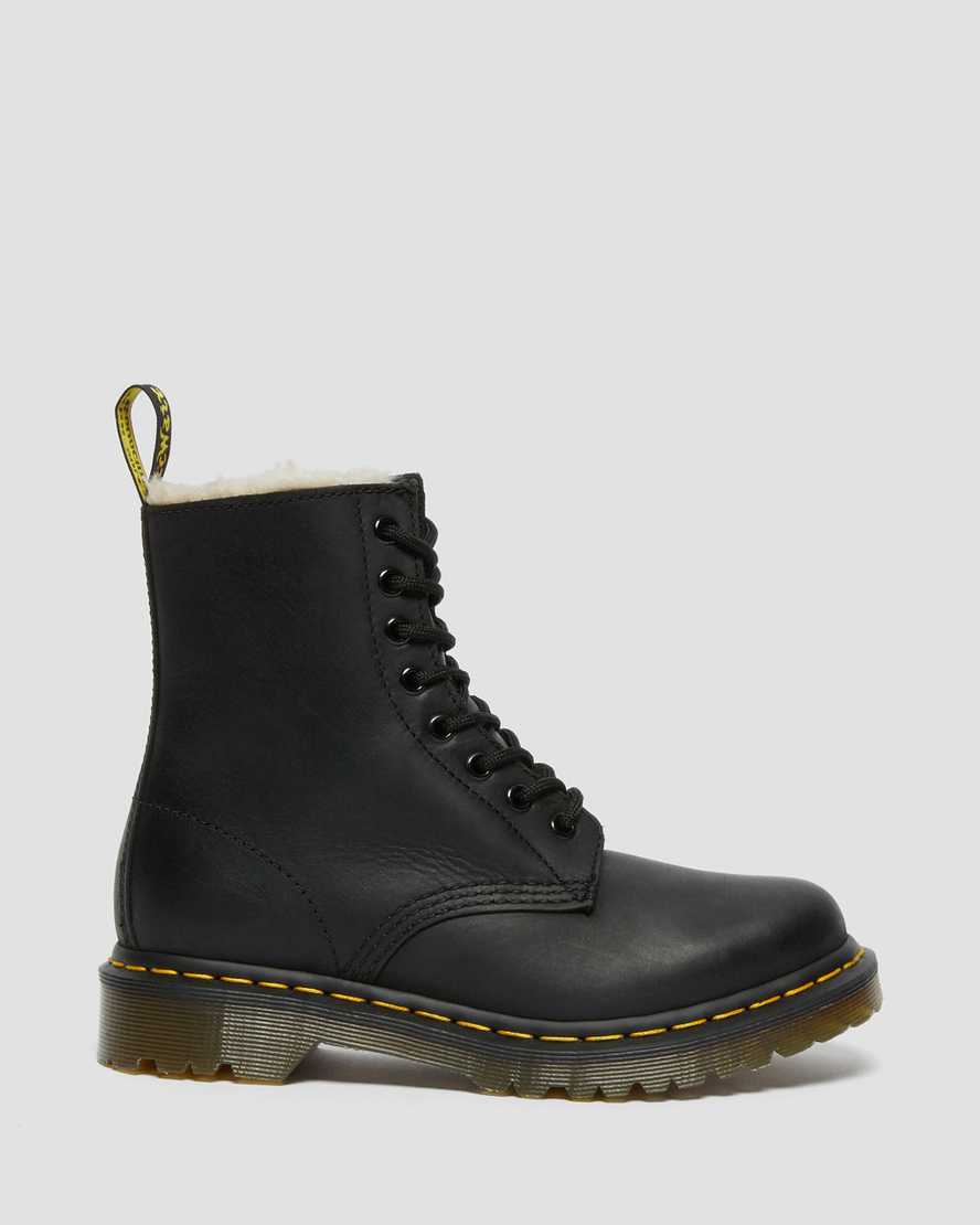 Černé dámské šněrovací boty dr. martens 1460 s podšívkou z umělé kožešiny