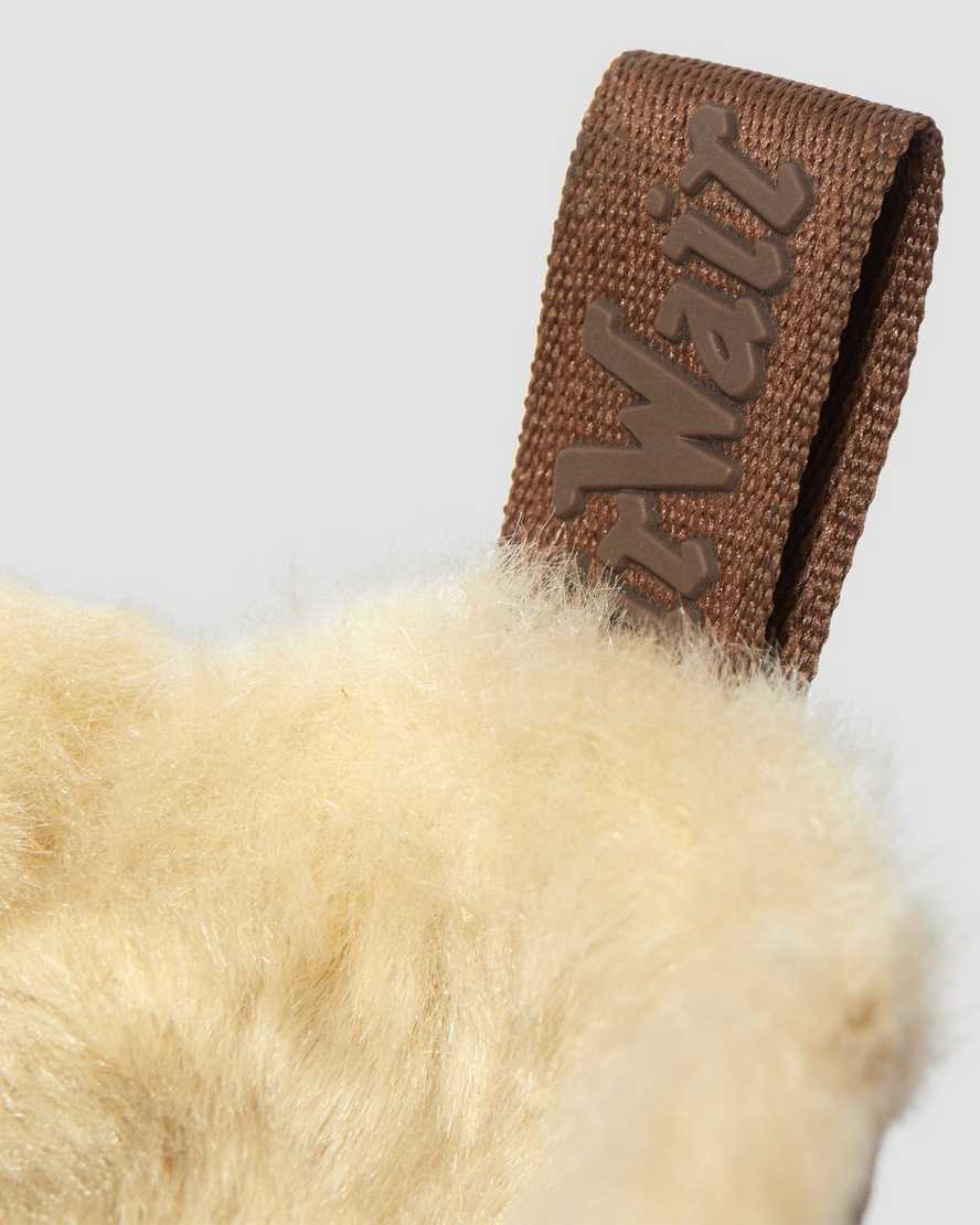 tmavě hnědé dámské boty dr. martens 1460 dms wintergrip faux fur s podšívkou