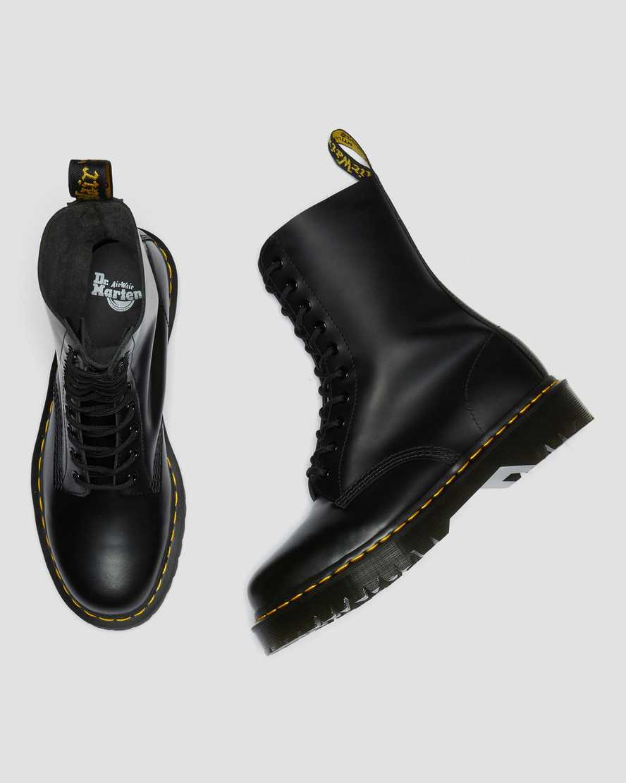 Černé dámské boty dr. martens 1490 bex smooth do poloviny lýtek