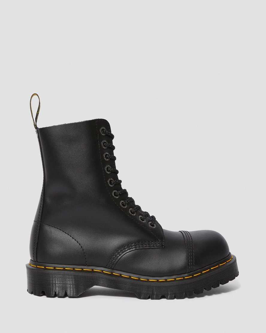 Černé dámské boty dr. martens 8761 bxb do poloviny lýtek